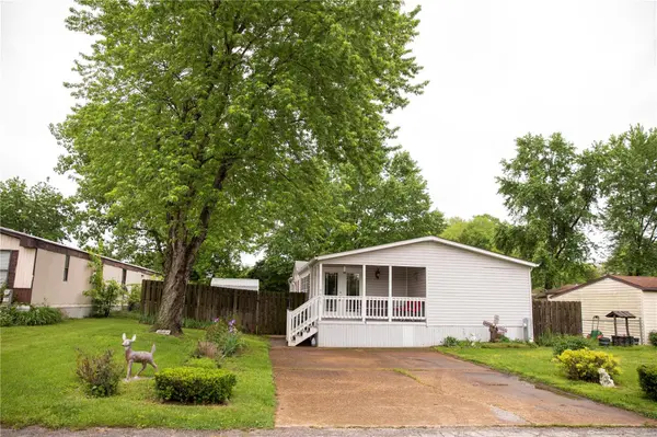 5573 Echo Valley DR, House Springs, MO 63051