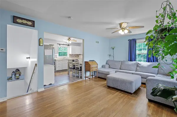 2406 Eatherton RD, Wildwood, MO 63040