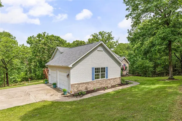 3473 Kentch RD, Festus, MO 63028