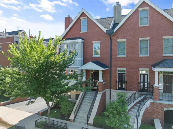 42 N Boyle AVE, St Louis, MO 63108
