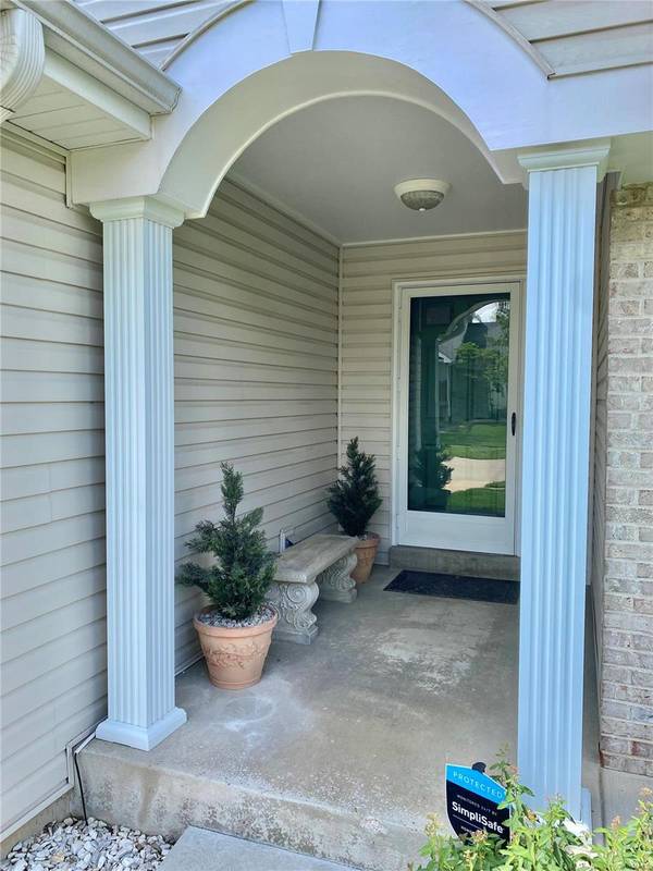 54 Autumn View Trail CT, Bridgeton, MO 63044