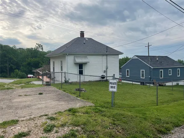 653 N Hawkins AVE, Hannibal, MO 63401