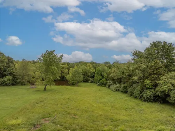 907 Eastview DR, Union, MO 63084