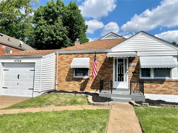 4704 FLETCHER STREET, Normandy, MO 63121