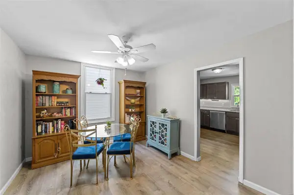 110 Kayser AVE, St Louis, MO 63125