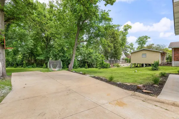 635 W Main ST, Festus, MO 63028