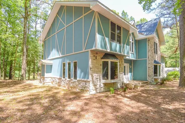 14073 N Greenbriar RD, Carterville, IL 62918