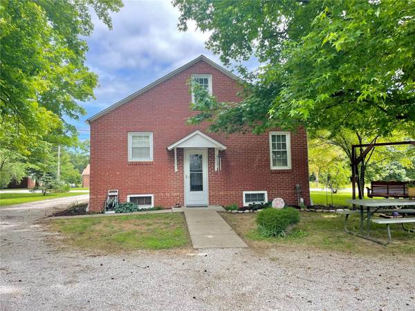 4116 Illinois Route 16, Litchfield, IL 62056