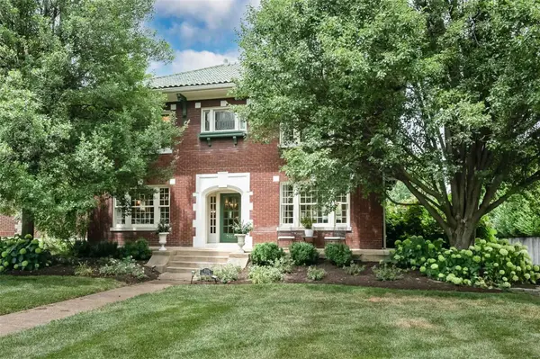 7125 Kingsbury BLVD, University City, MO 63130