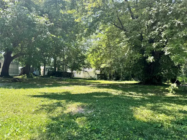 122 Ashland AVE, Fairview Heights, IL 62208