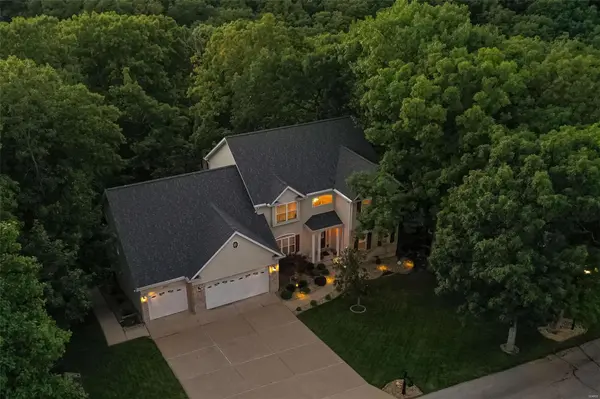 5041 Oak Bluff DR, High Ridge, MO 63049