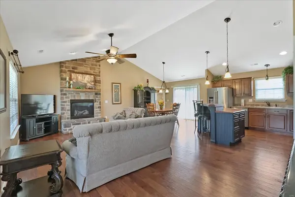 890 Saint Andrews DR, Union, MO 63084