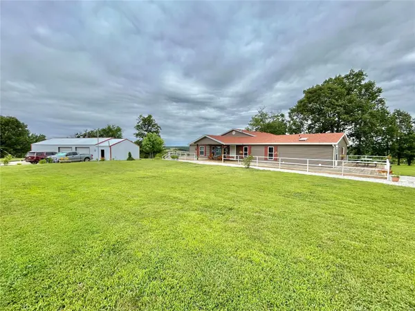 10637 Stone Ridge RD, Huggins, MO 65484