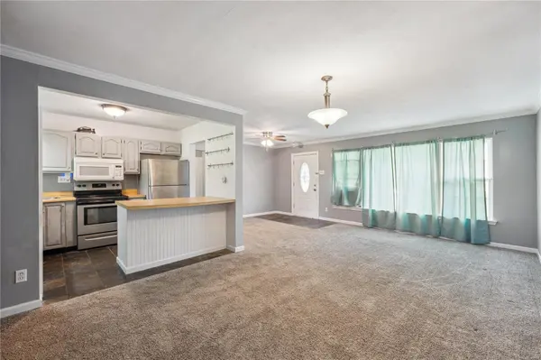 3539 McKibbon RD, St Louis, MO 63114