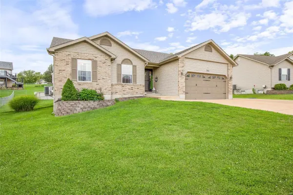 722 Prairie View DR, Herculaneum, MO 63048