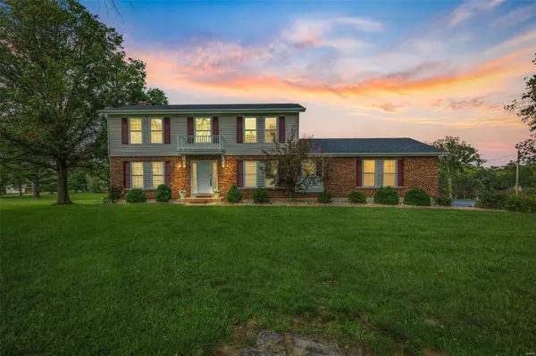113 Sunnybrook DR, Festus, MO 63028