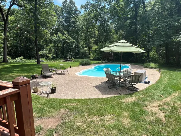 21578 Country Life Acres, Warrenton, MO 63383