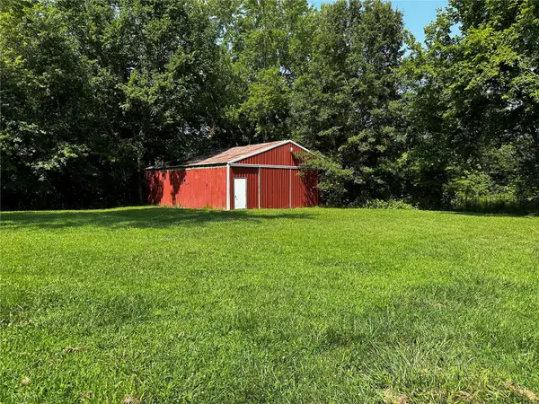 935 County Road 39, Ironton, MO 63650