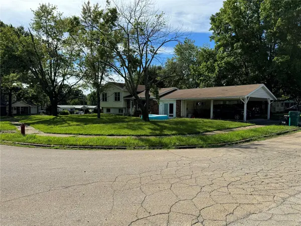 801 Sherwood Drive,  Bismarck,  MO 63624