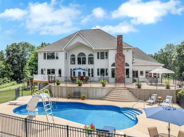 2640 Summit View DR, Barnhart, MO 63012