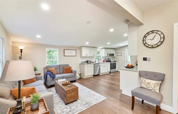 255 Washington ST, Augusta, MO 63332