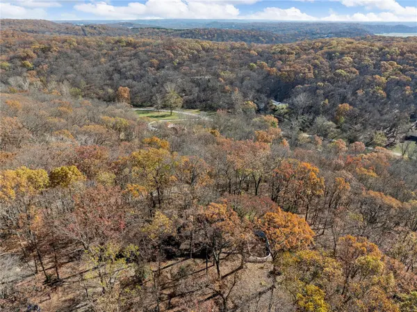 4643 Cliff Forest DR, Wildwood, MO 63069
