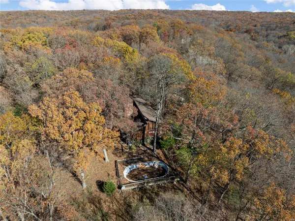 4643 Cliff Forest DR, Wildwood, MO 63069