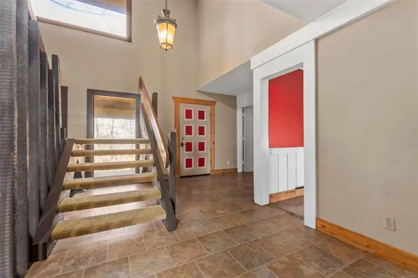 4643 Cliff Forest DR, Wildwood, MO 63069