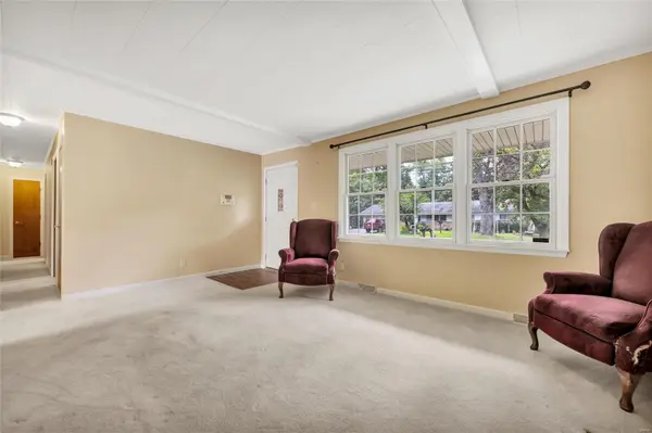 792 Beverly Ann DR, Fenton, MO 63026