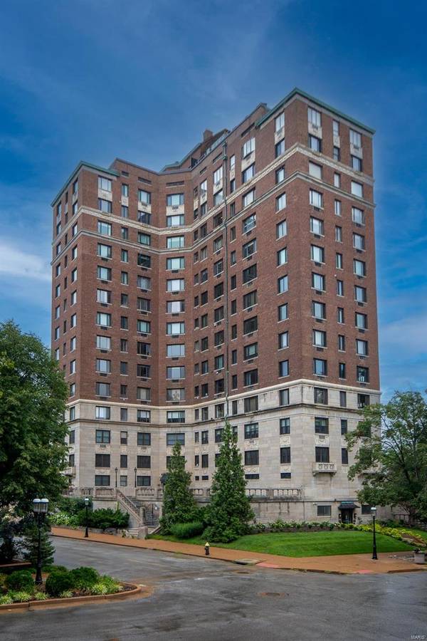 410 N Newstead AVE #12S, St Louis, MO 63108