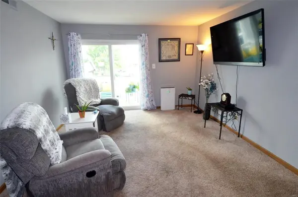 149 Jubilee DR #E, Grover, MO 63040