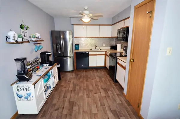 149 Jubilee DR #E, Grover, MO 63040