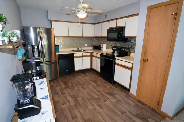 149 Jubilee DR #E, Grover, MO 63040