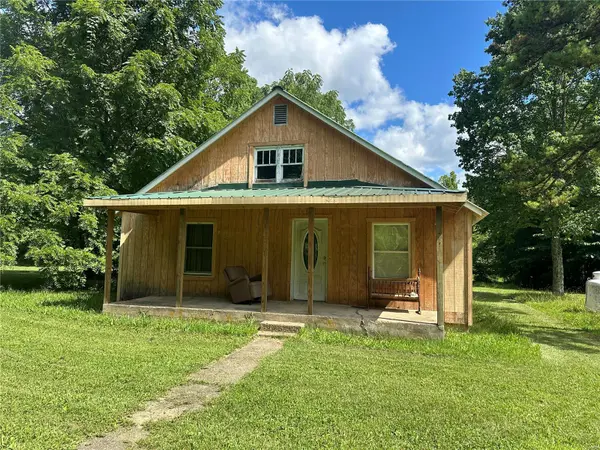 382 County Road 838, Black, MO 63625