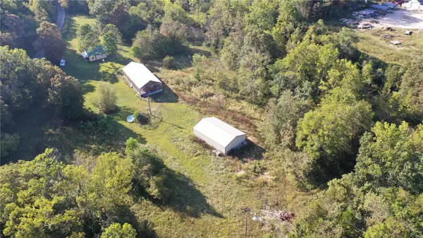 382 County Road 838, Black, MO 63625