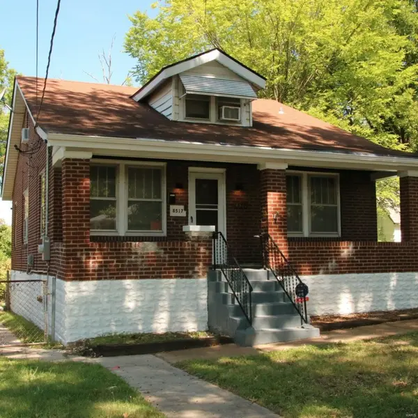 8517 Clifton AVE, Jennings, MO 63136