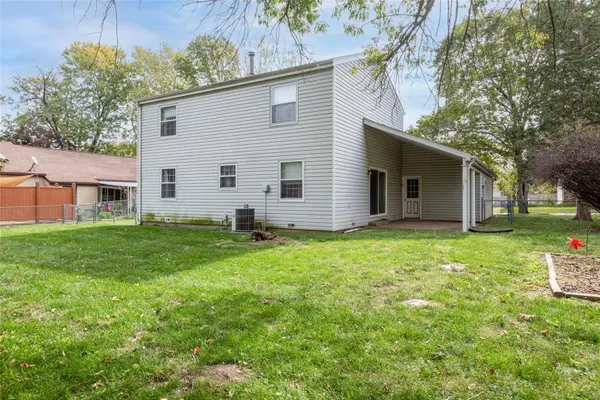 44 Berwin Green, Maryville, IL 62062