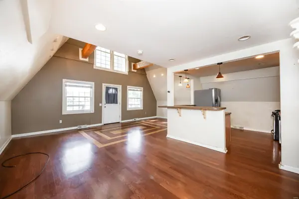 103 Branch DR, Edwardsville, IL 62025