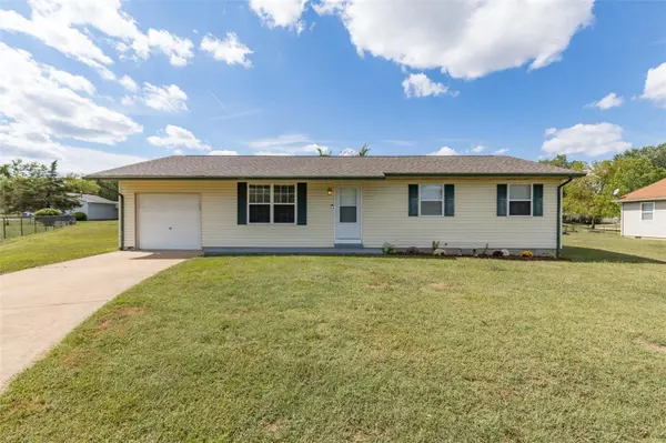 655 Melinda CT, Farmington, MO 63640