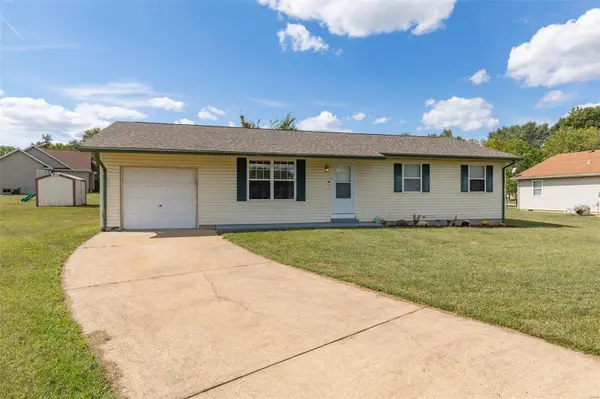 655 Melinda CT, Farmington, MO 63640