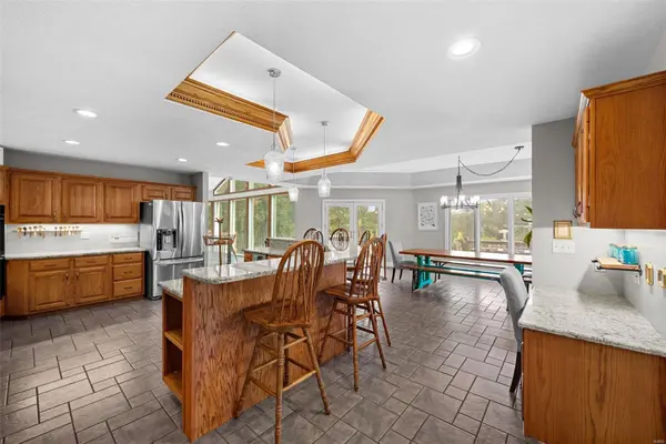 7 Isaac DR, Warrenton, MO 63383