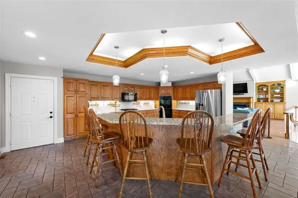 7 Isaac DR, Warrenton, MO 63383