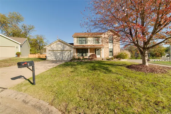 2 Rock Pond CT, St Peters, MO 63376