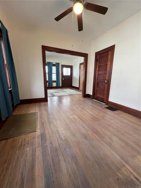 305 N Levering AVE, Hannibal, MO 63401