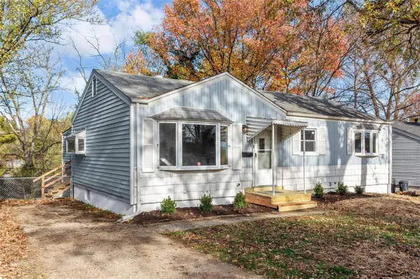 1117 Highmont DR, Ferguson, MO 63135