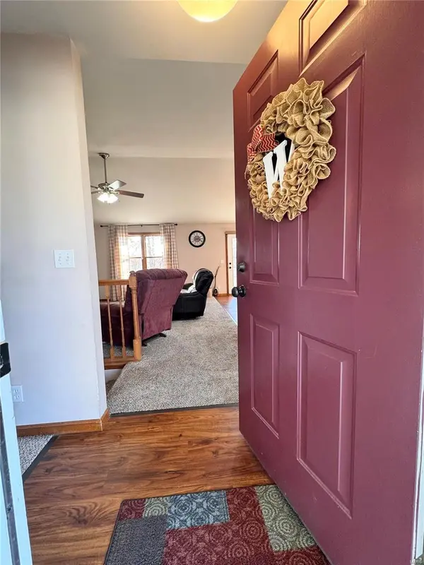 16755 Pike 282, Bowling Green, MO 63334