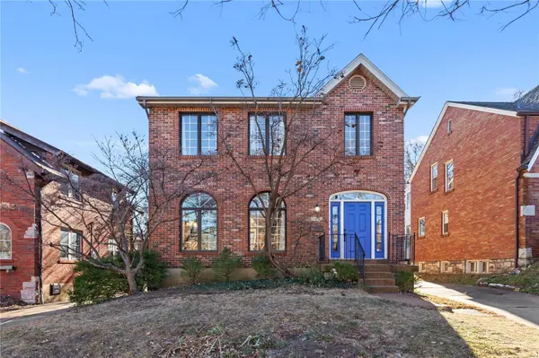 7480 Stanford AVE, St Louis, MO 63130