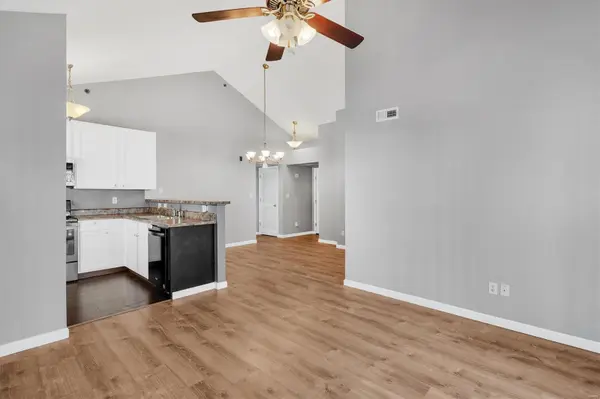 147 Brandy Mill CIR #25E, High Ridge, MO 63049