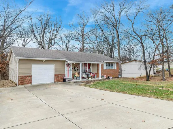 18 Cornell DR, O'fallon, MO 63366