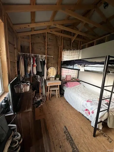 114 State Road V, Long Lane, MO 65590